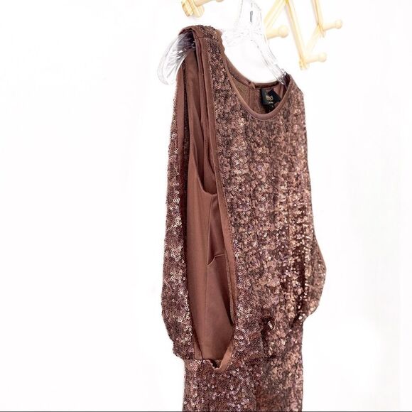 Laundry By Shelli Segal Keyhole Back Sequin Dress - Picture 6 of 9